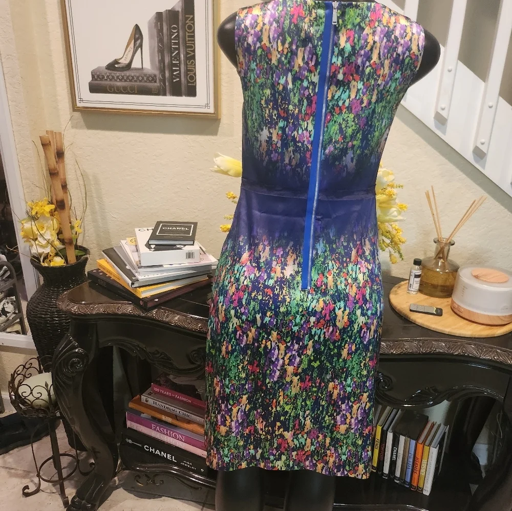 Elie Tahari dress size 6